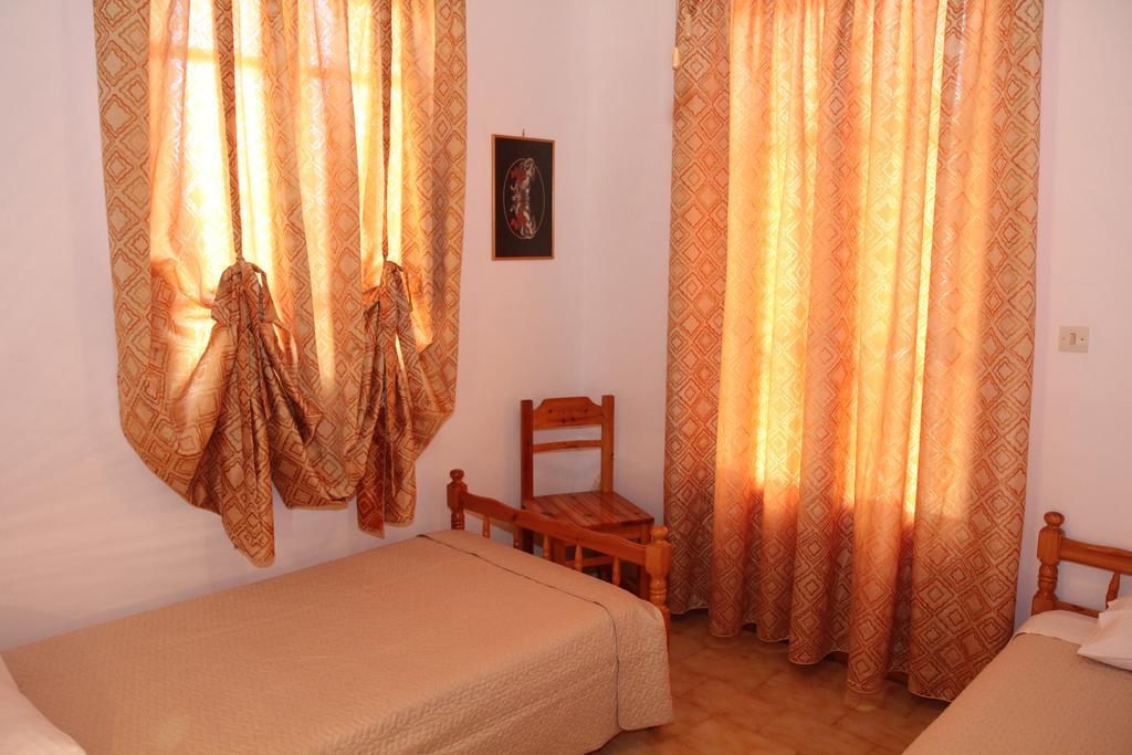Circe Pansion Apartament *