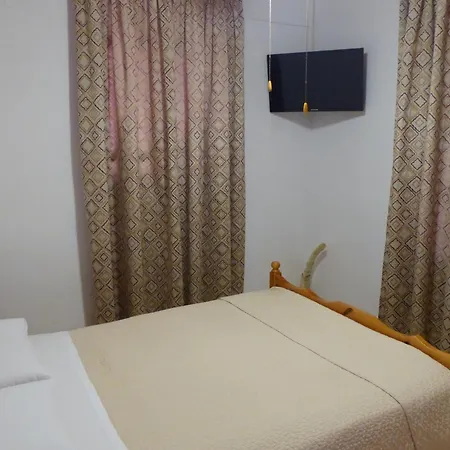 Circe Pansion Apartment Lixouri Exterior photo