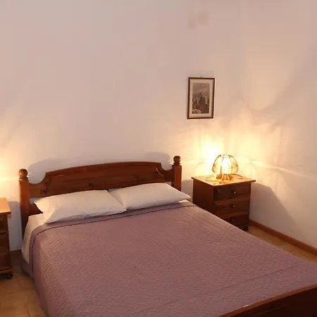 Circe Pansion Apartment Lixouri Room photo